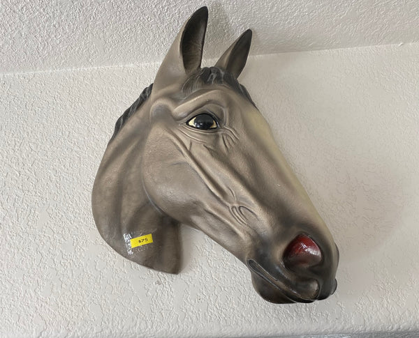 CERAMIC HORSE HEAD WALL DECORATION